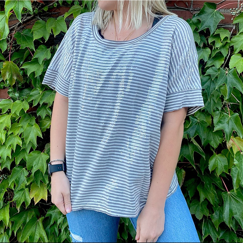 Fossil Sequin Basic Top - image 1